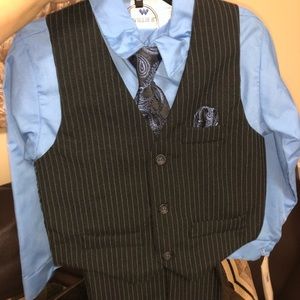 Little Boys size 6 vest suit brand new with tags
